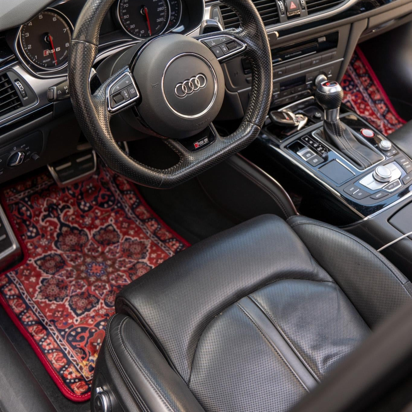 Jeu de tapis de voiture rouge - 4 pièces