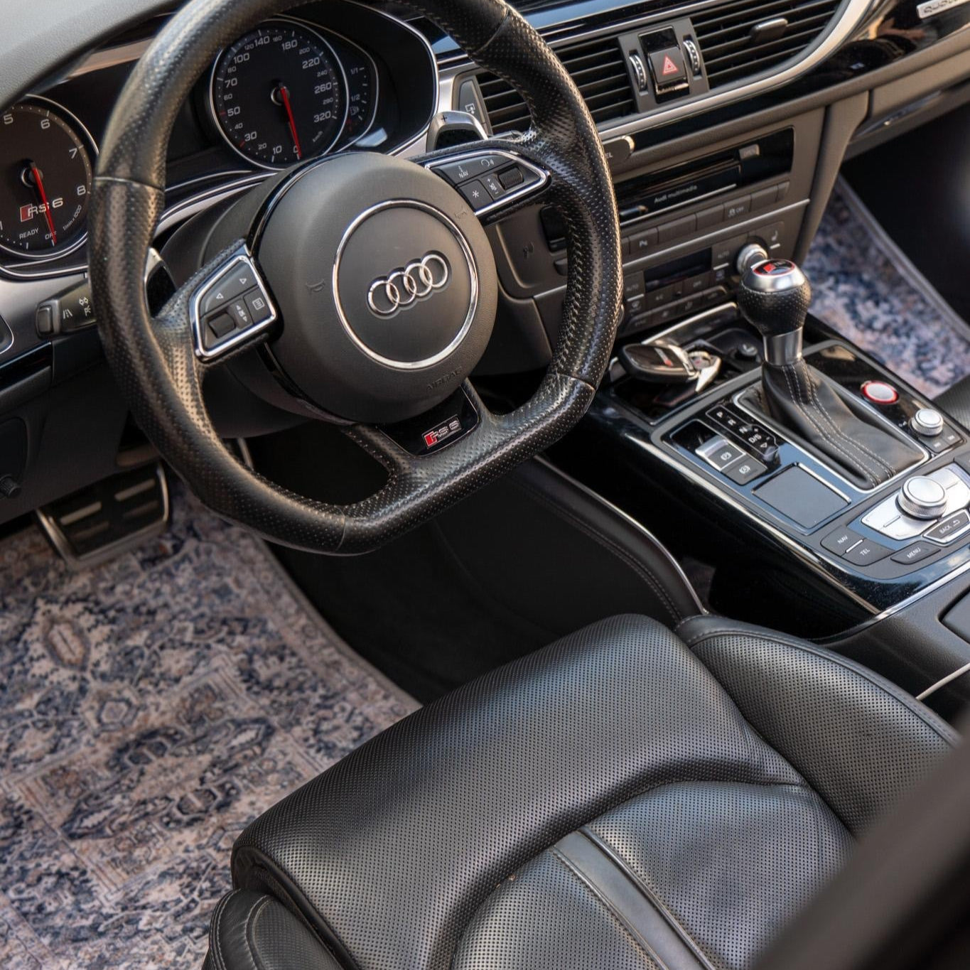 Jeu de tapis de voiture gris - 4 pièces LIMITED